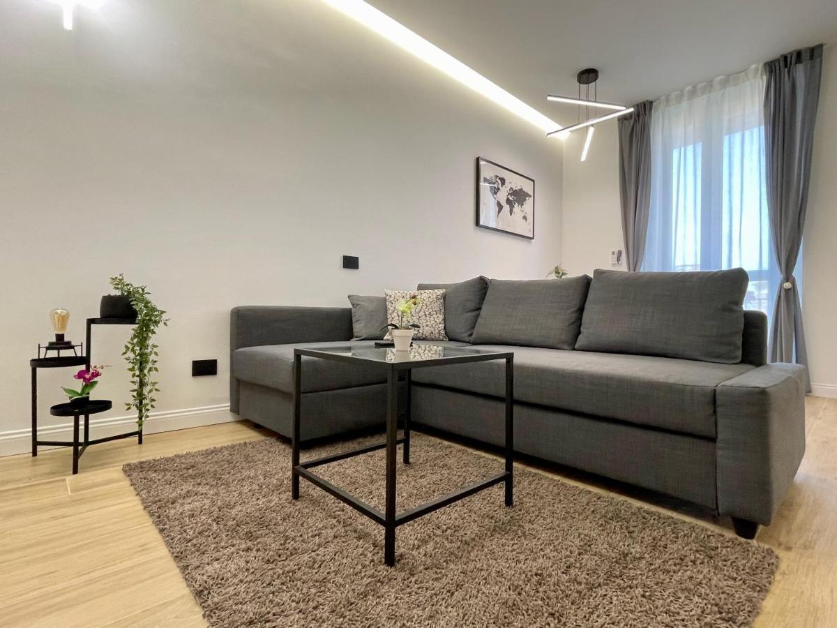 Luxury Downtown - Milan Mf Apartments ภายนอก รูปภาพ