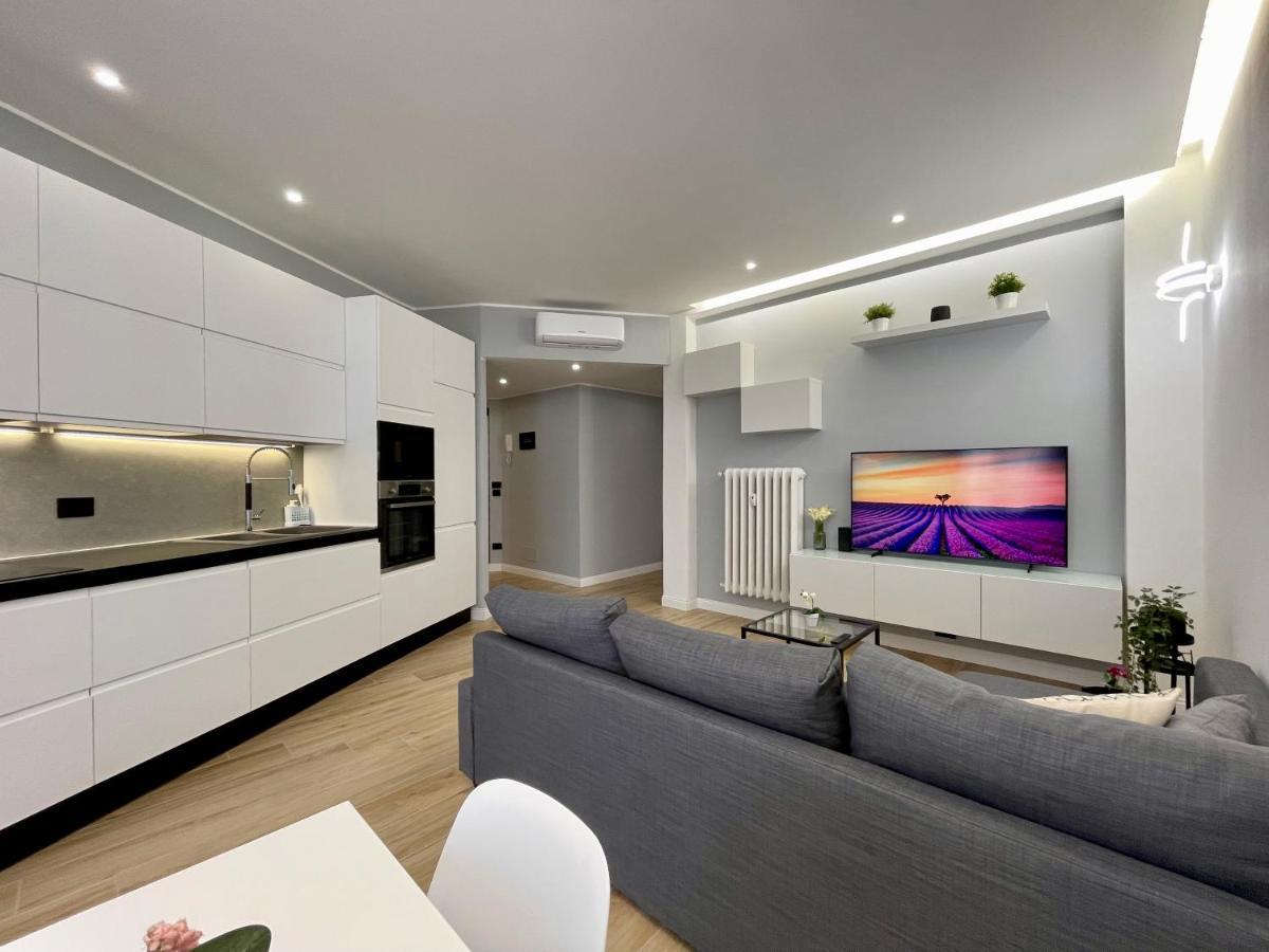 Luxury Downtown - Milan Mf Apartments ภายนอก รูปภาพ